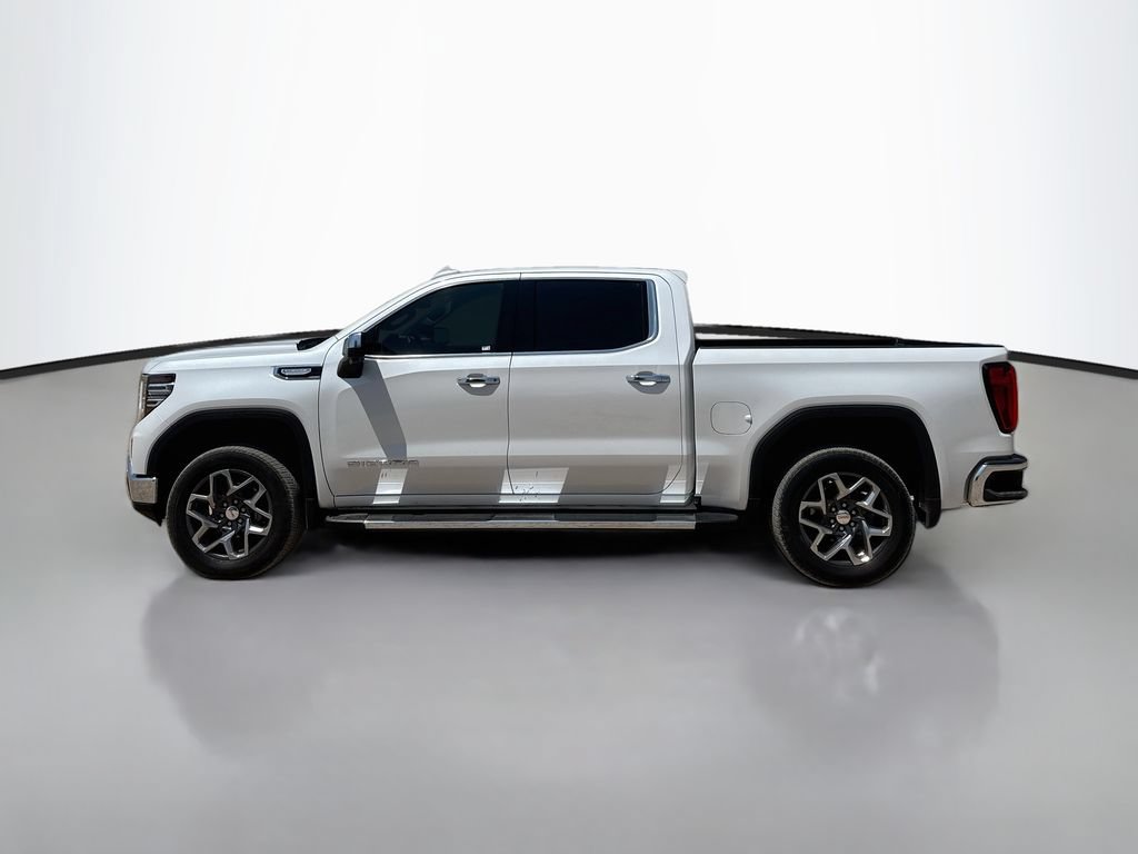 Used 2023 GMC Sierra 1500 SLT RWD image 4