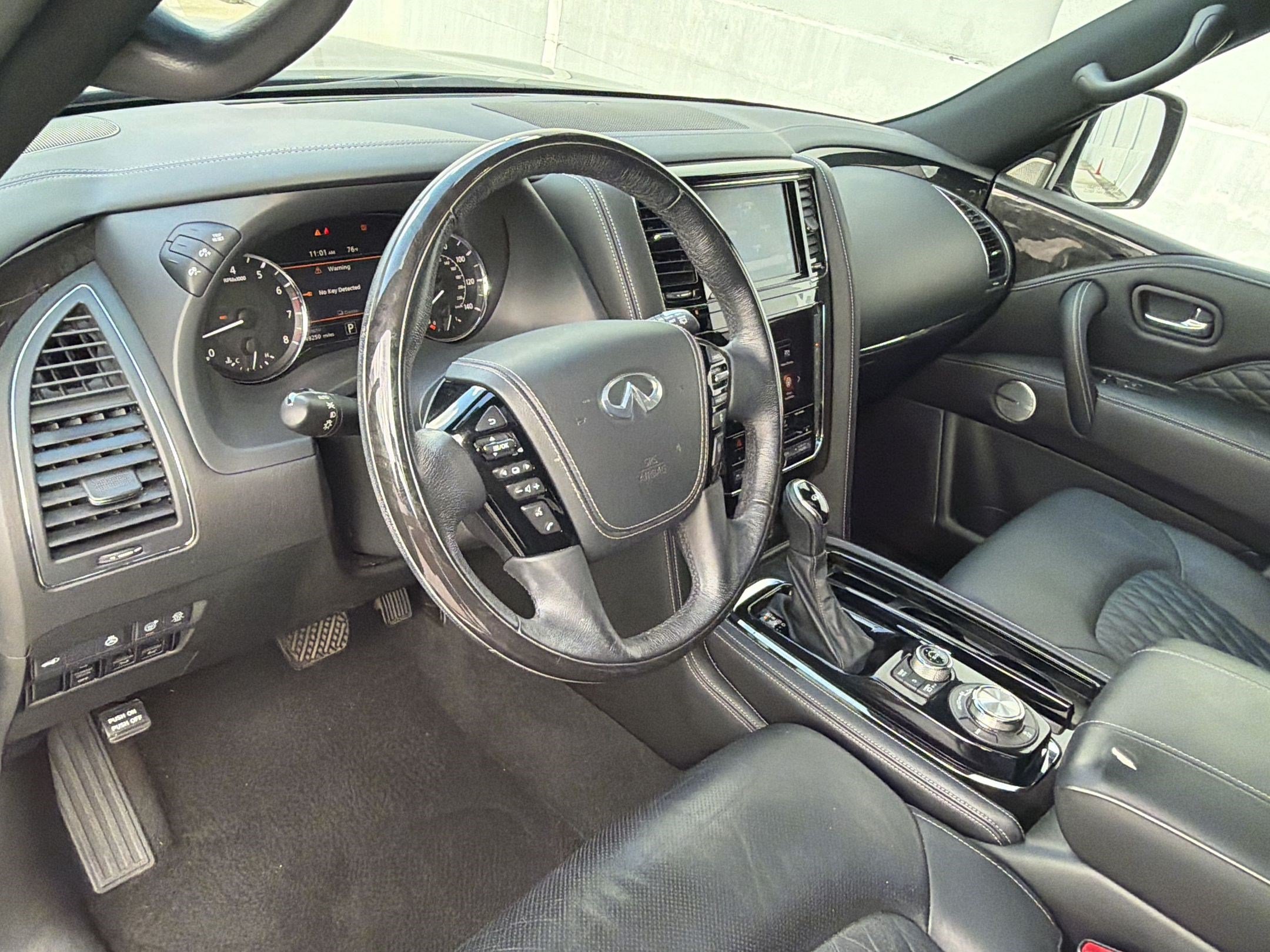 Used 2021 INFINITI QX80 Sensory w/ All-Season Package AWD/4WD image 4