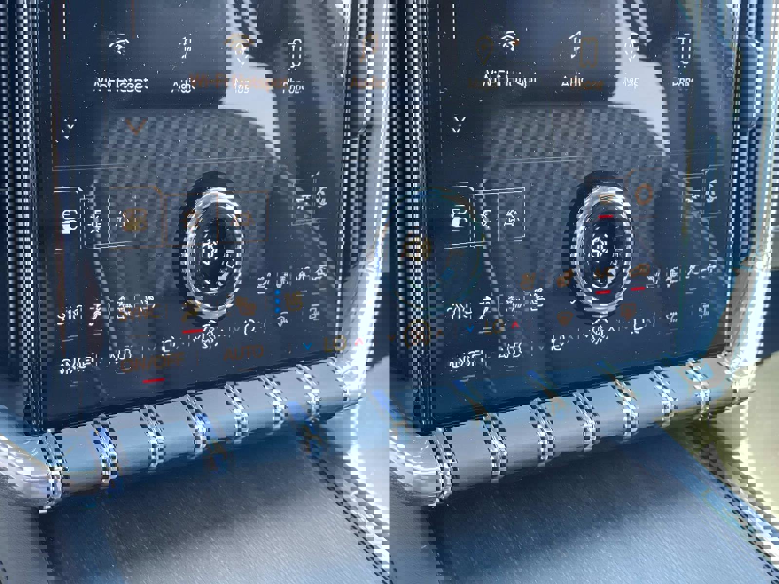 New 2026 GMC Acadia Denali w/ Super Cruise Package image 15