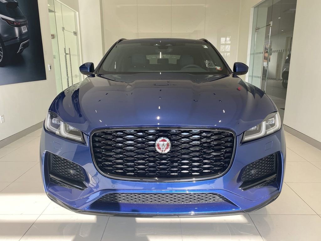 New 2023 Jaguar F-PACE S image 7