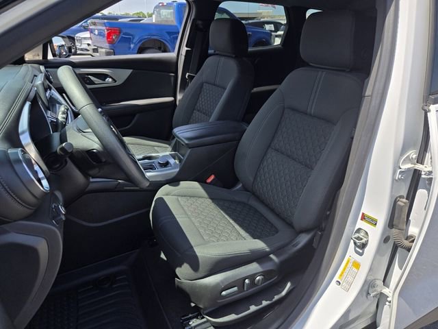 Used 2022 Chevrolet Blazer LT image 9