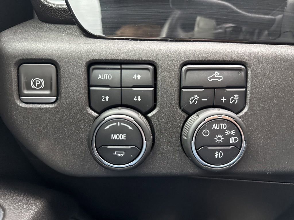 Used 2023 Chevrolet Silverado 1500 RST w/ Z71 Off-Road Package image 58