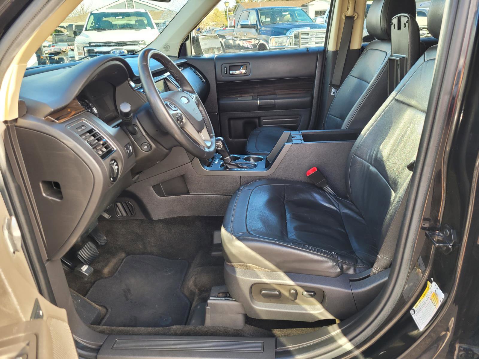 Used 2017 Ford Flex SEL w/ Equipment Group 202A image 10