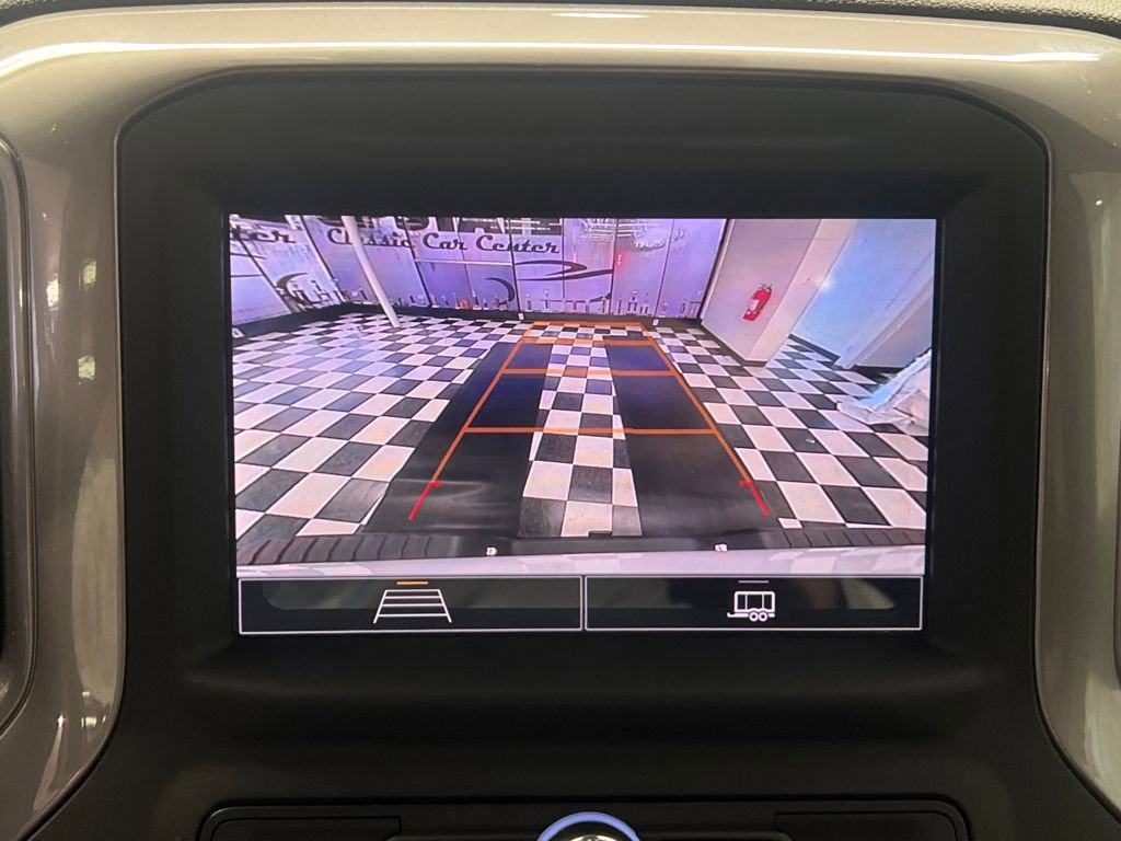 Used 2024 Chevrolet Silverado 2500 Custom w/ Custom Value Package image 31