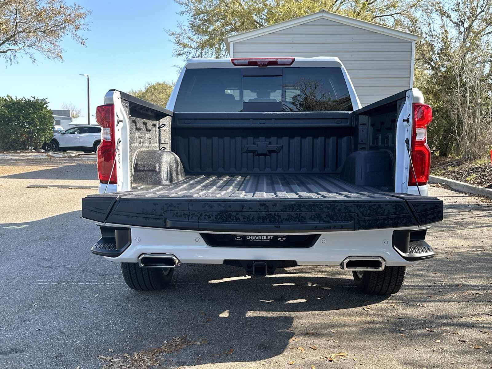New 2026 Chevrolet Silverado 1500 High Country w/ High Country Premium Package AWD/4WD image 25