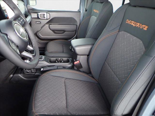 New 2025 Jeep Gladiator Mojave w/ Safety Group image 9