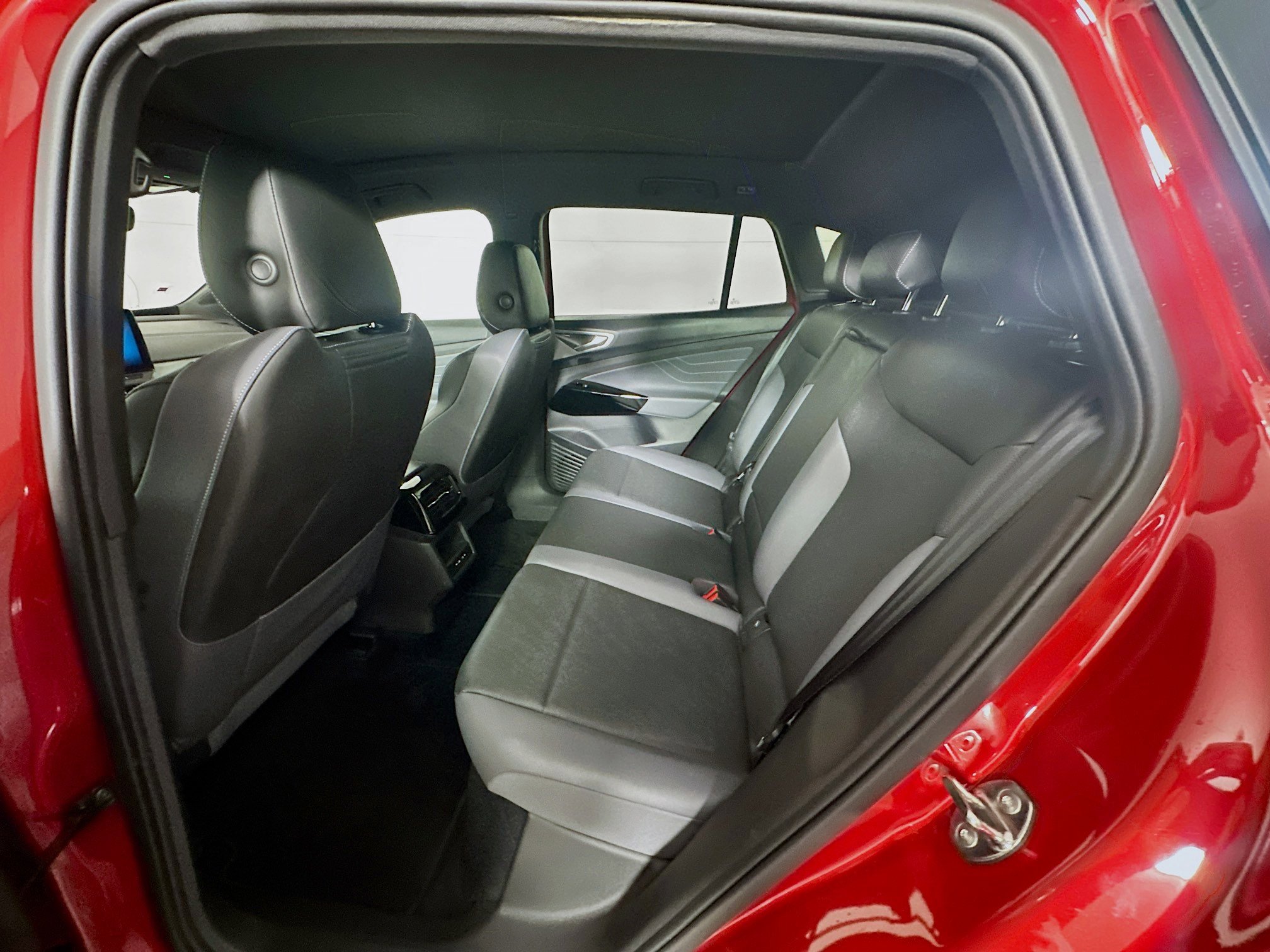 Used 2023 Volkswagen ID.4 Pro S RWD image 26