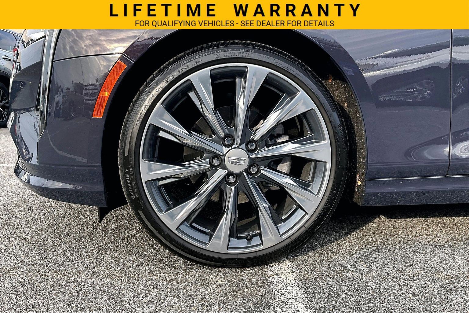 Used 2025 Cadillac CT4 Premium Luxury RWD image 9