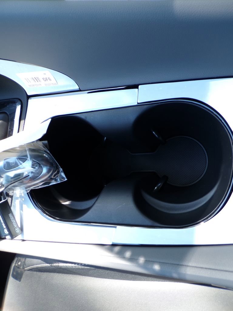 New 2026 Hyundai Elantra Hybrid FWD image 27