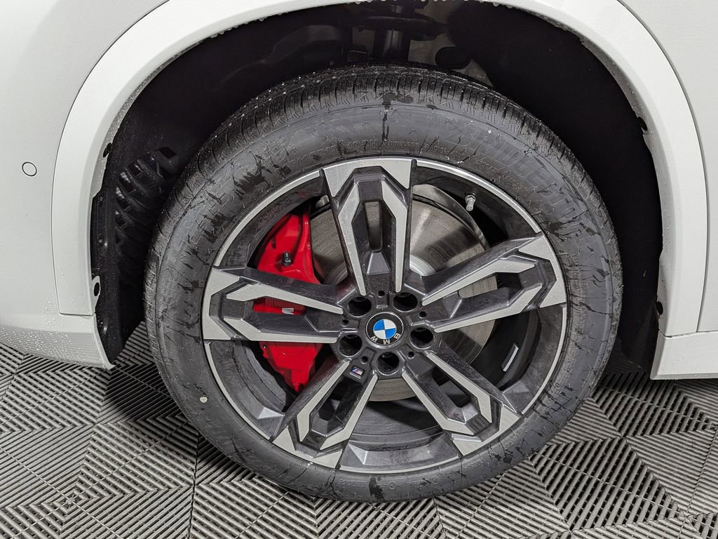 New 2026 BMW X1 xDrive28i w/ Technology Package AWD/4WD image 8