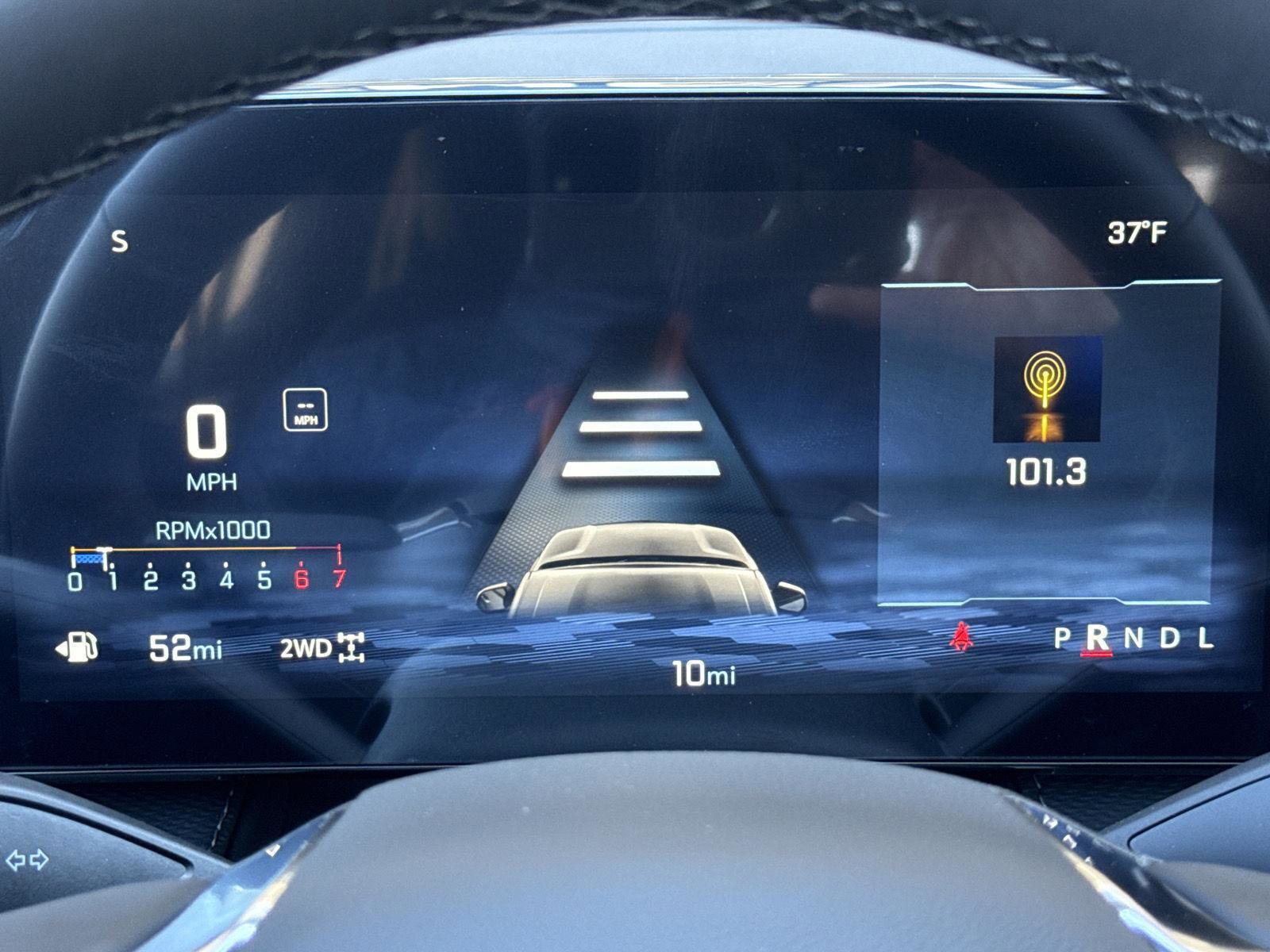 New 2026 Chevrolet Equinox LT w/ Convenience Package II image 23