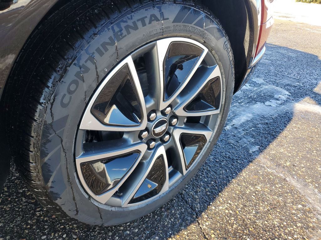 New 2026 Cadillac Optiq Sport 1 w/ LPO, Floor Liner Package image 35