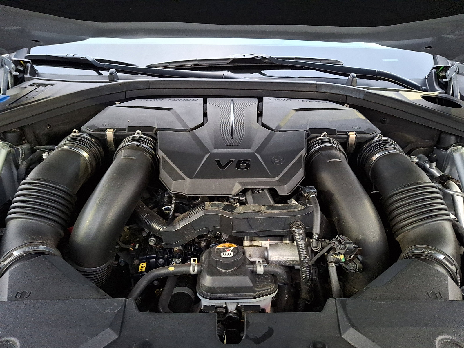 Certified 2024 Genesis GV70 3.5T Sport w/ Sport Prestige Package image 29