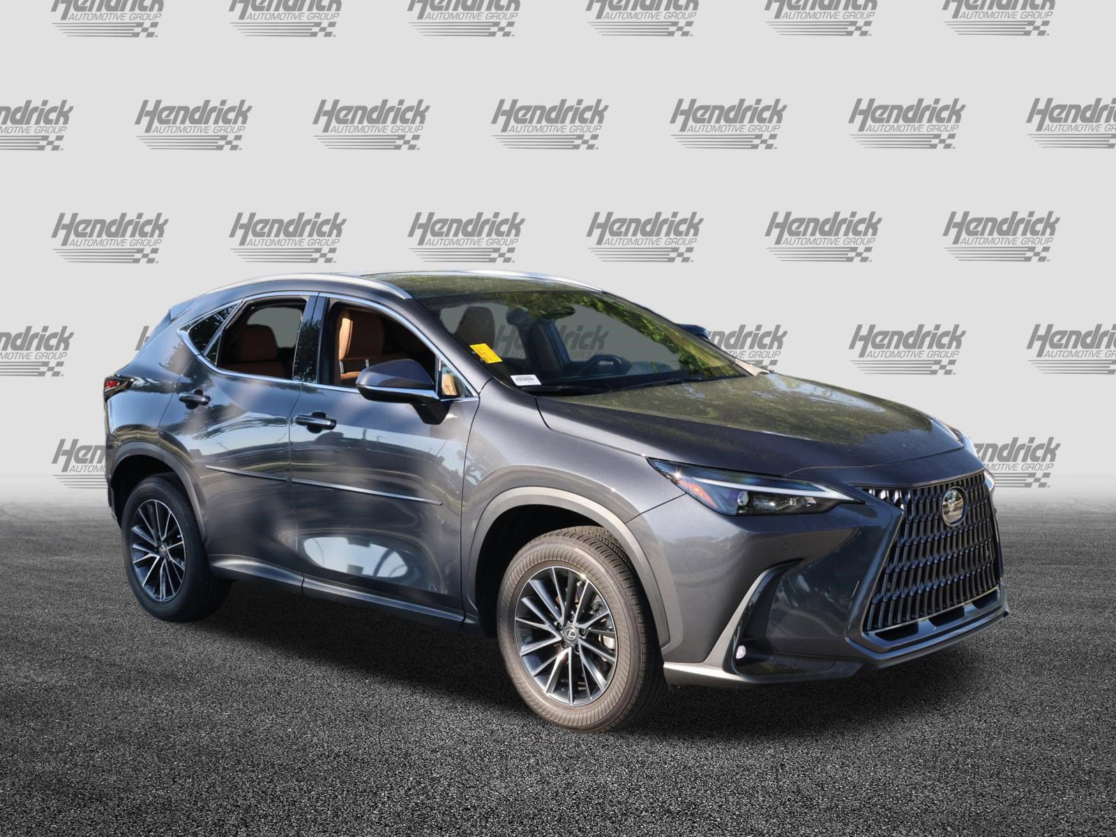 Used 2025 Lexus NX 250 FWD w/ Towing Package (2000 Lbs) image 2