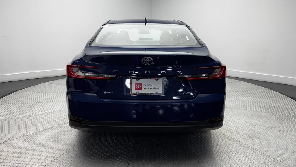 Used 2025 Toyota Camry LE FWD image 38