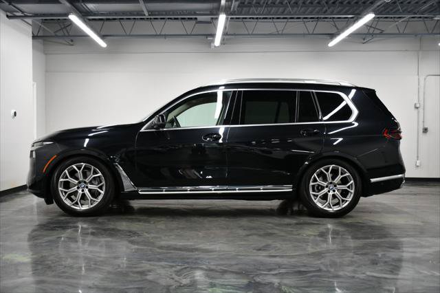 Used 2026 BMW X7 xDrive40i AWD/4WD image 2
