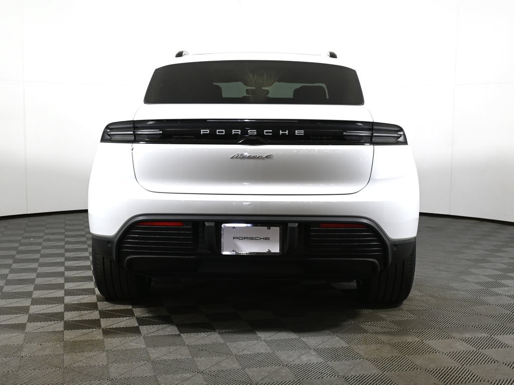 New 2026 Porsche Macan 4 Electric AWD/4WD image 6