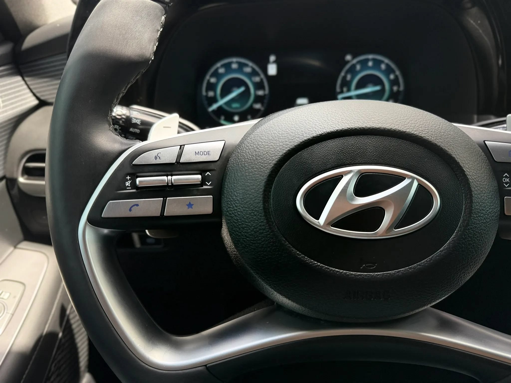 Used 2024 Hyundai Palisade Limited AWD/4WD image 30