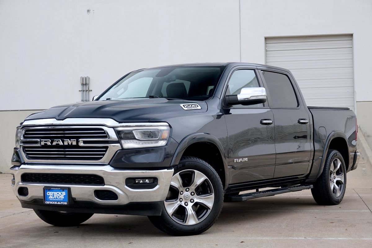 Used 2019 RAM 1500 Laramie AWD/4WD image 2