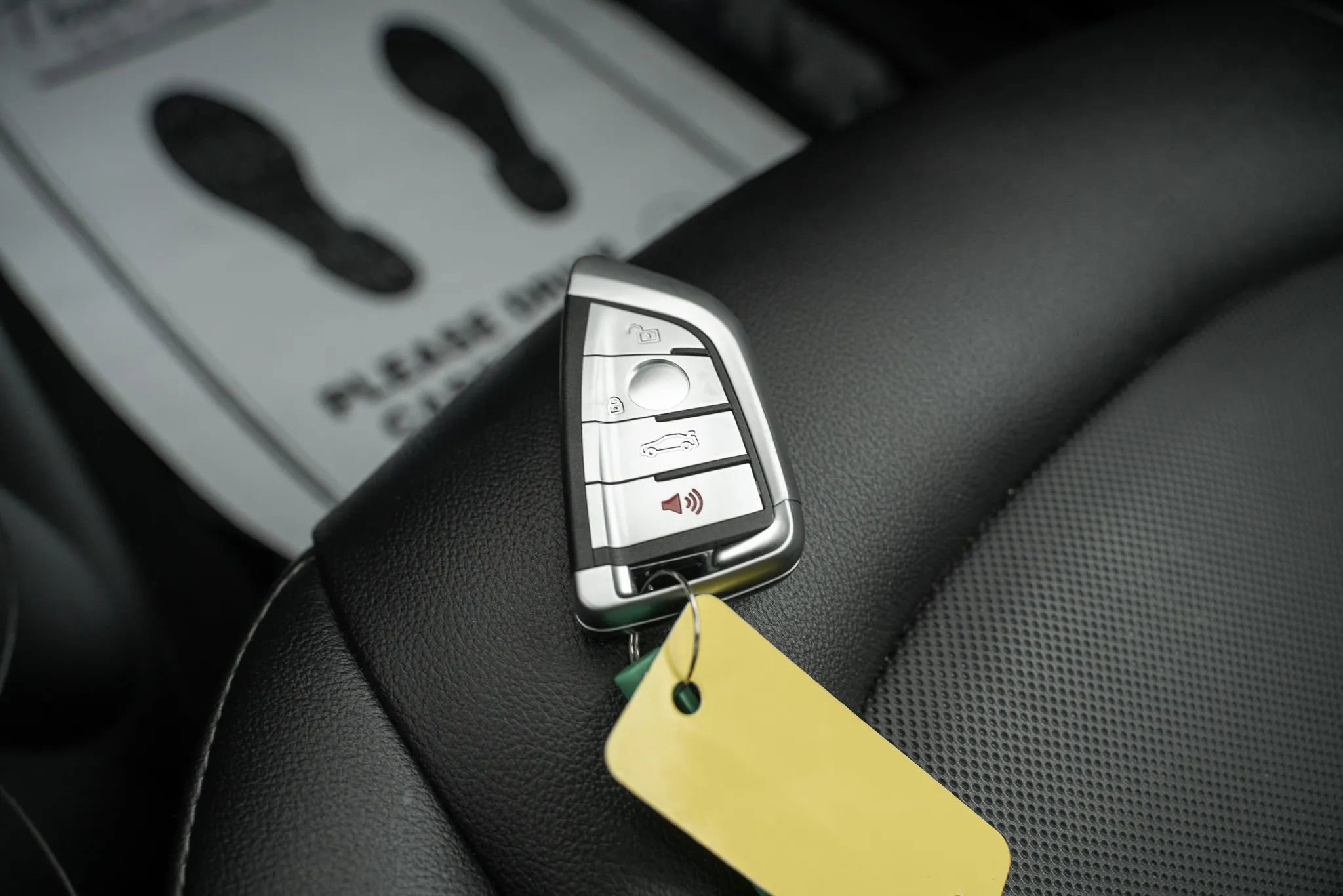 Used 2019 MINI Cooper 2-Door Hardtop image 23