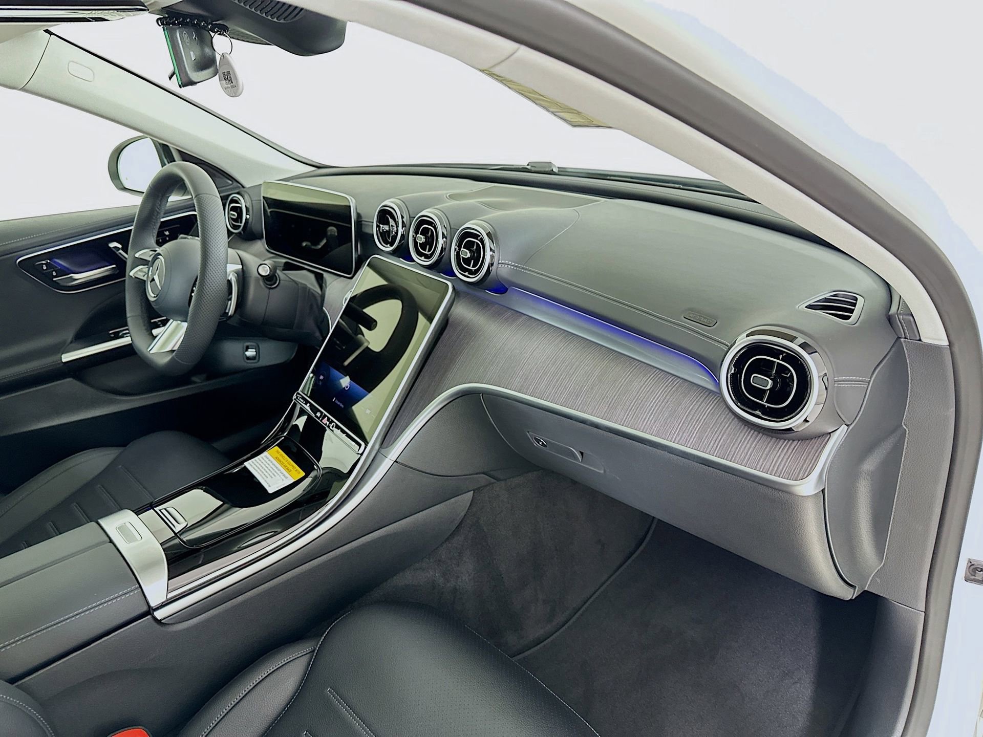 New 2026 Mercedes-Benz C 300 Sedan image 33