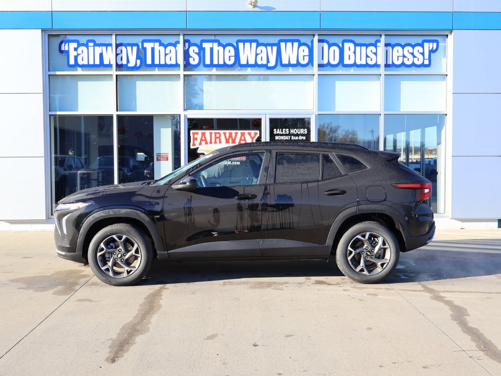 New 2026 Chevrolet Trax LT w/ Driver Confidence Package FWD image 7