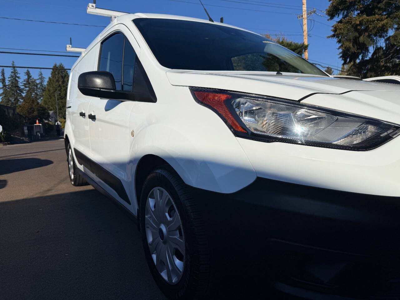 Used 2022 Ford Transit Connect XL FWD image 24