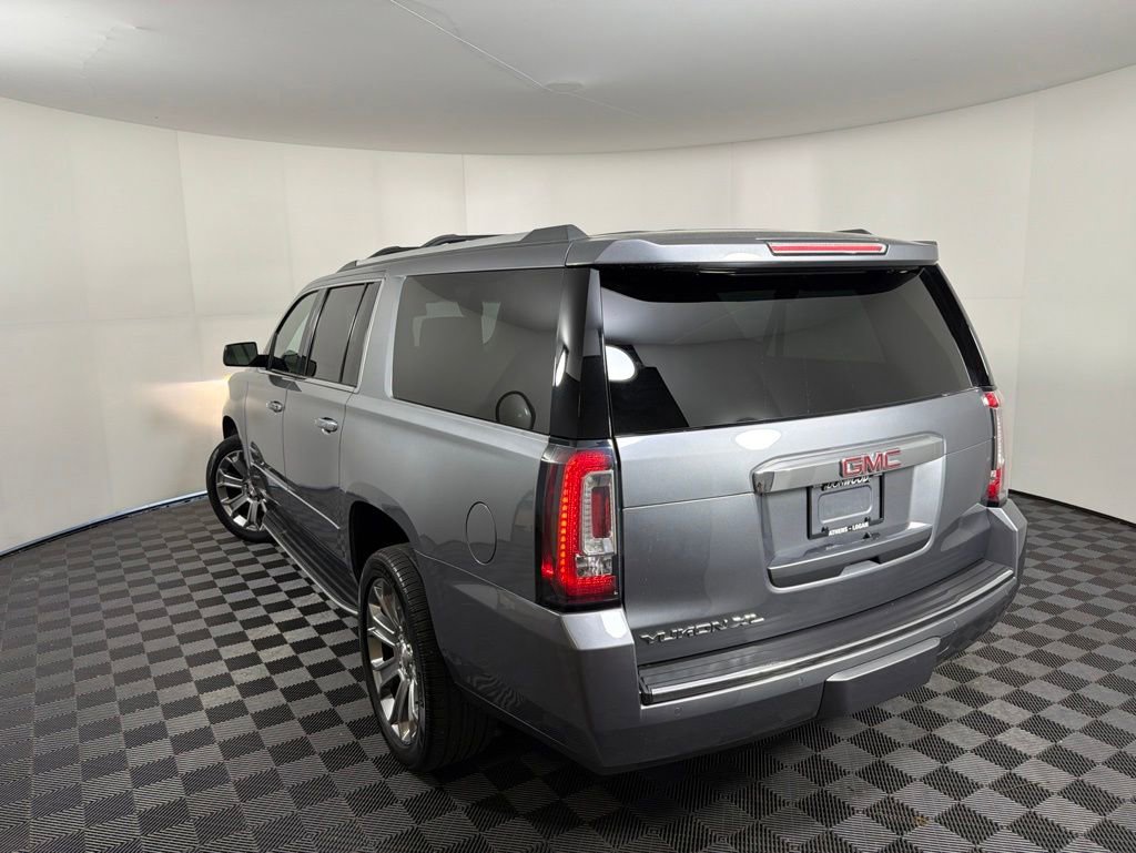 Used 2018 GMC Yukon XL Denali w/ Open Road Package AWD/4WD image 12