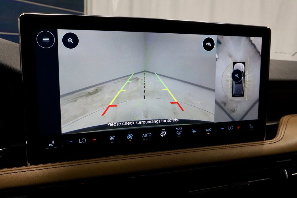 Used 2023 Lincoln Corsair Reserve image 2