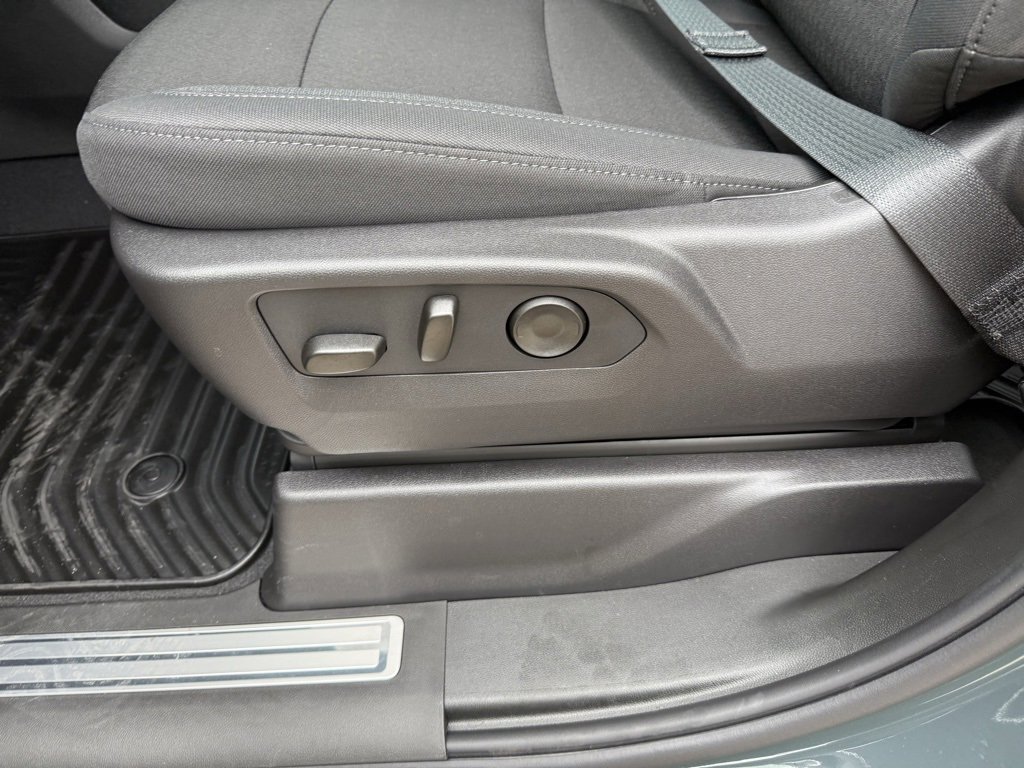 New 2026 Chevrolet Silverado 1500 LT image 25