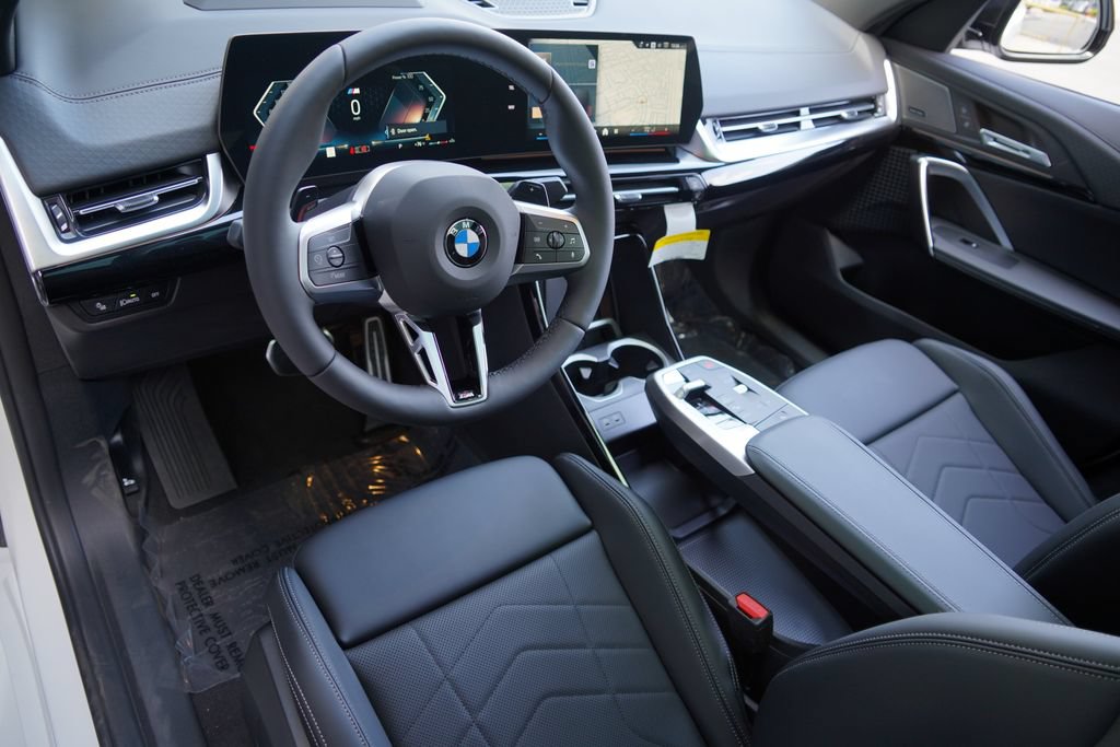 New 2027 BMW X2 xDrive28i AWD/4WD image 15