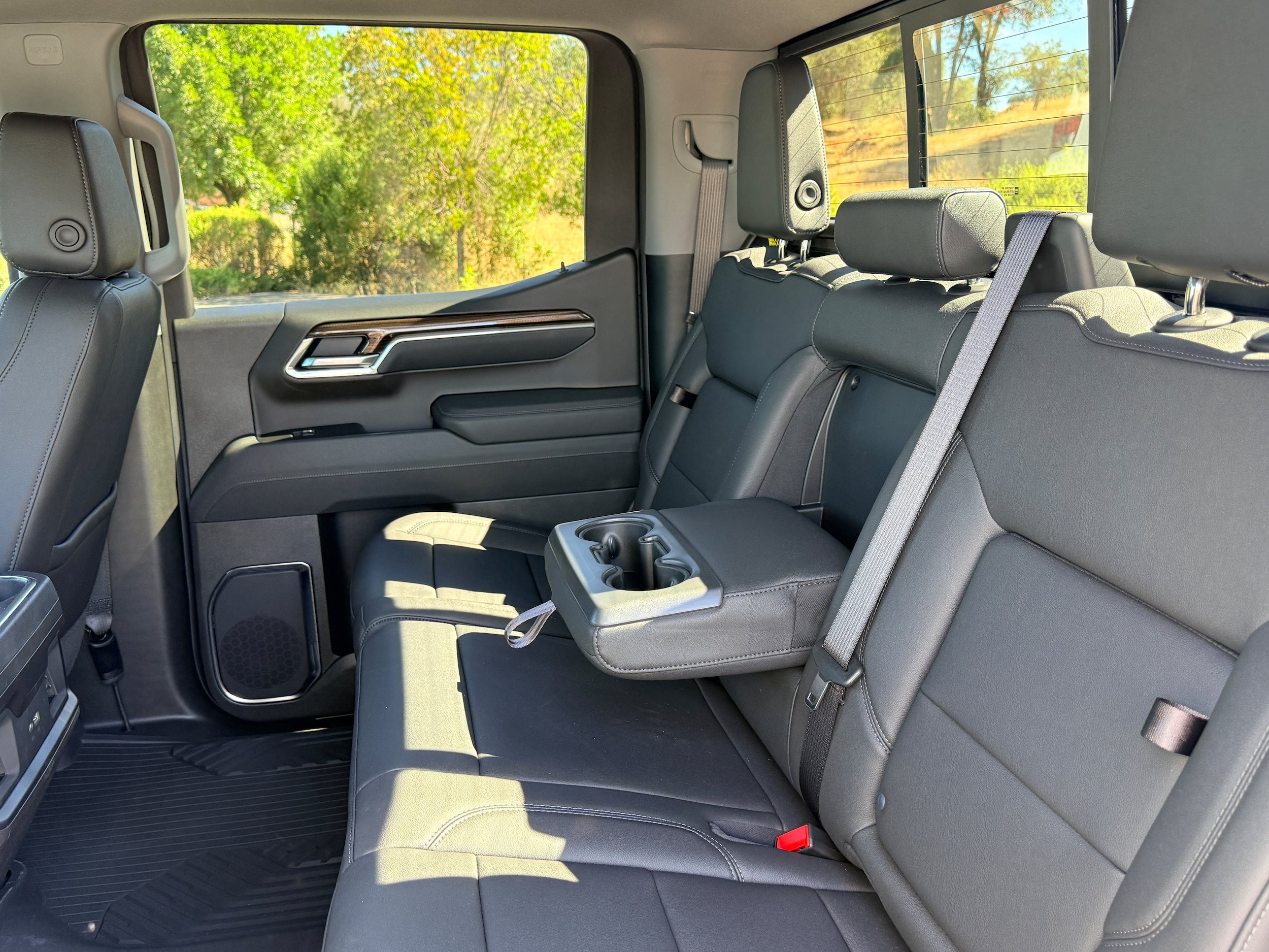 New 2026 Chevrolet Silverado 1500 LT Trail Boss w/ LT Trail Boss Premium Package AWD/4WD image 9