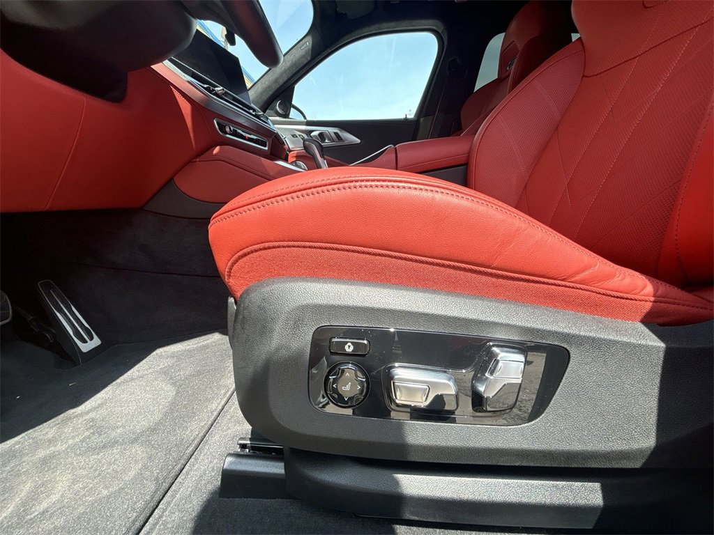 Used 2025 BMW XM image 14