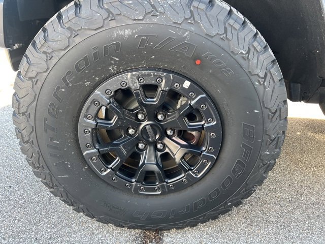 New 2025 Ford Bronco Raptor image 12