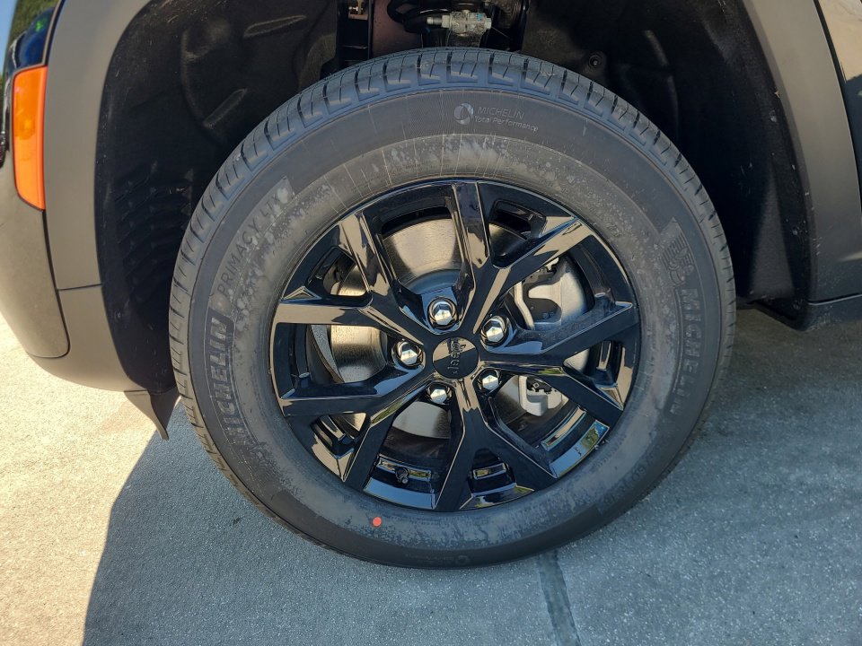 New 2026 Jeep Grand Cherokee L 4WD image 27
