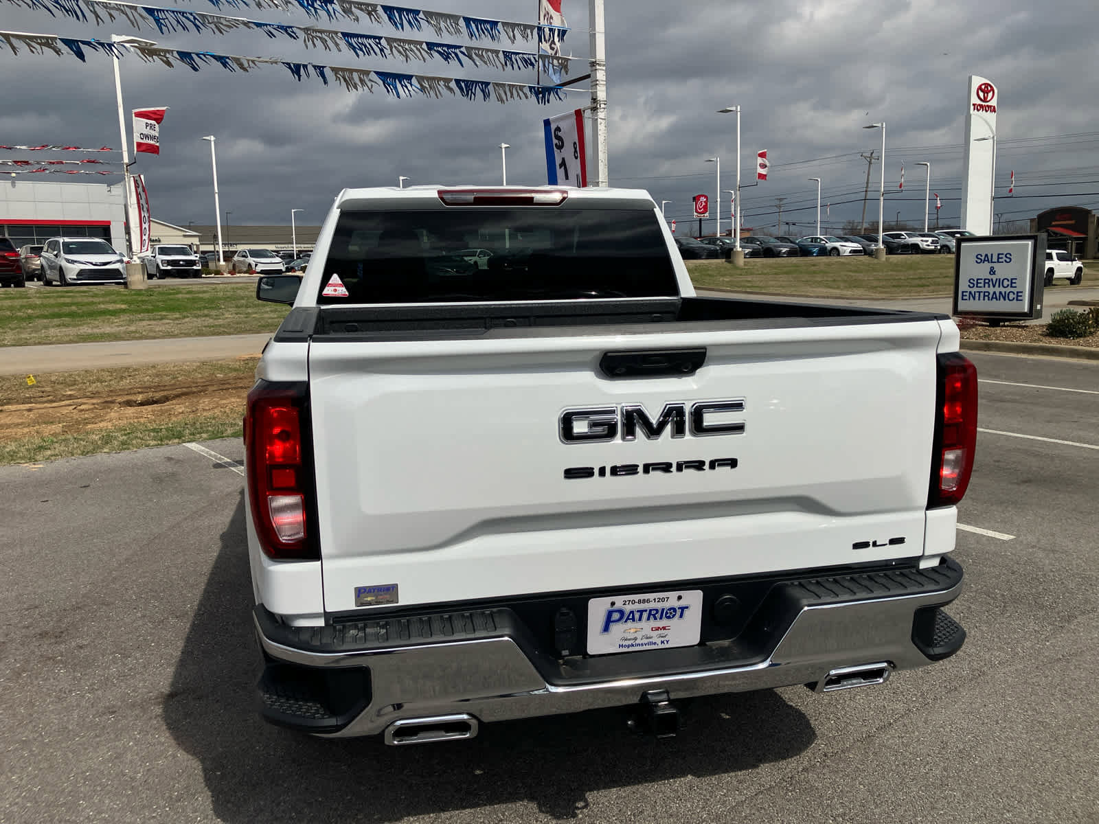 New 2026 GMC Sierra 1500 SLE w/ X31 Off-Road Package image 6