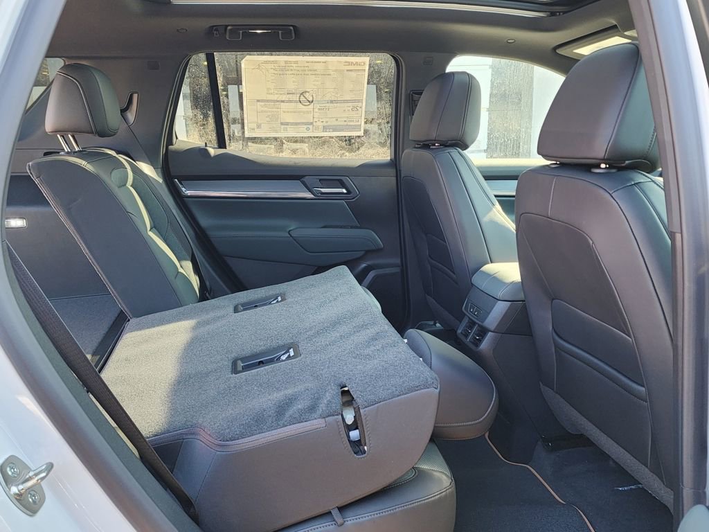 New 2026 GMC Terrain AT4 w/ Convenience Package III AWD/4WD image 46