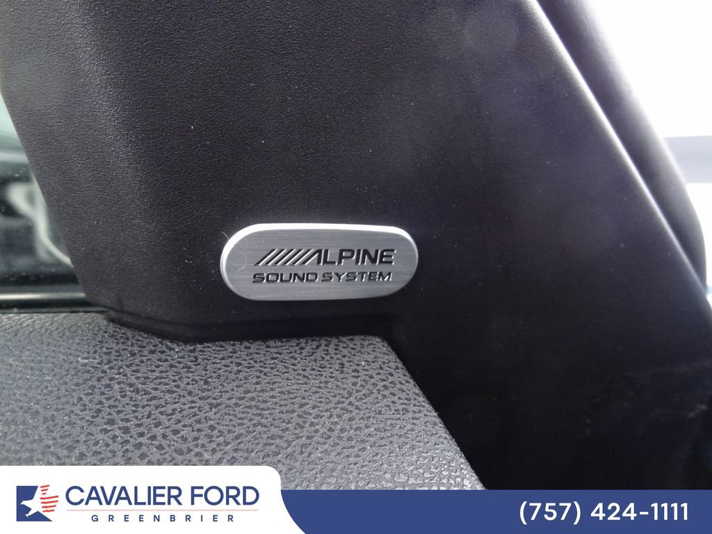 Used 2020 Dodge Charger Scat Pack w/ Navigation & Travel Group RWD image 15