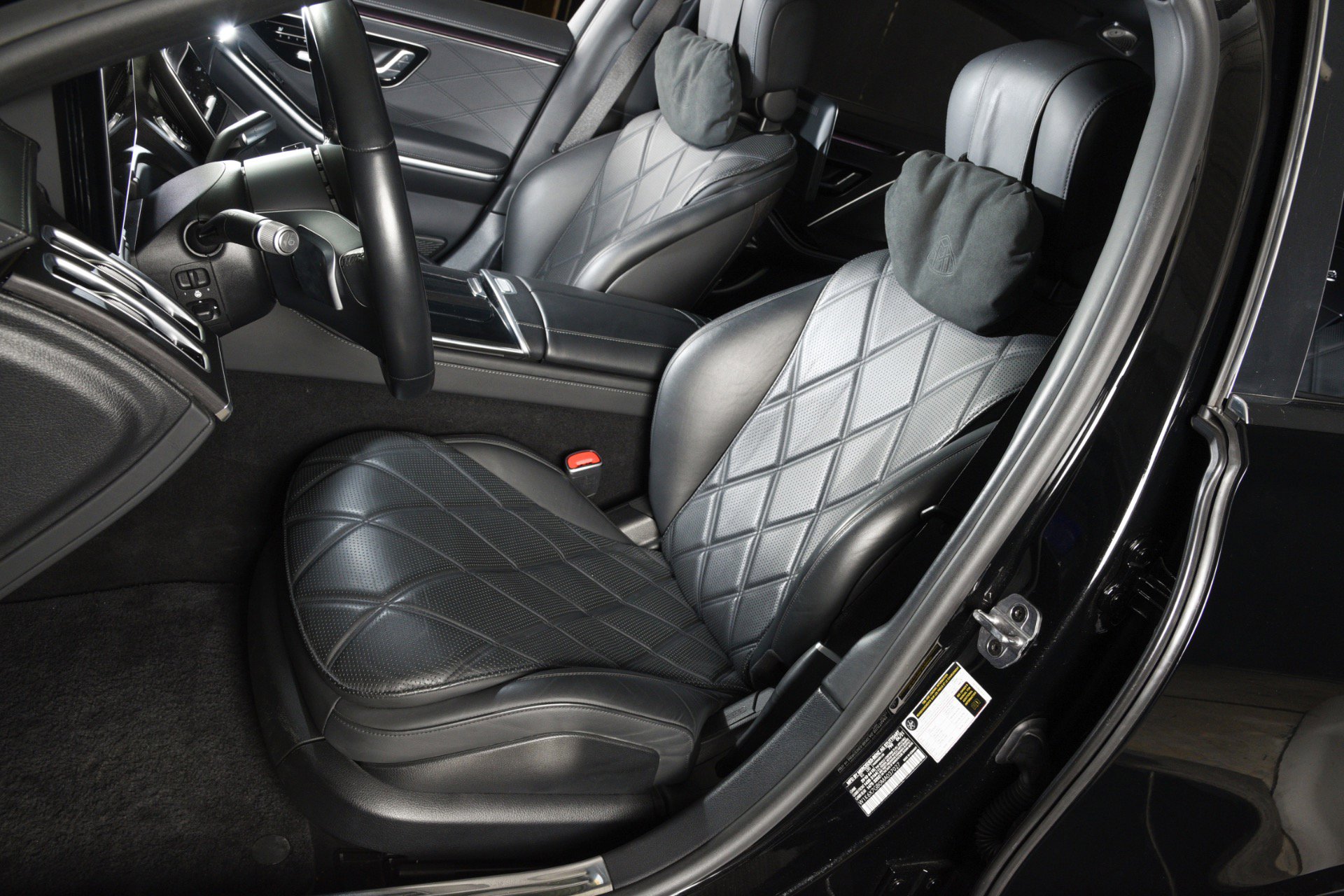 Used 2021 Mercedes-Benz Maybach S 580 4MATIC image 8