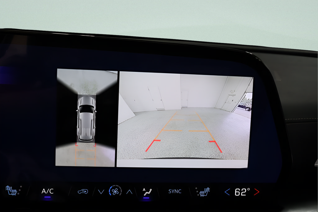 New 2027 Chevrolet Traverse LT w/ Driver Confidence Package FWD image 11