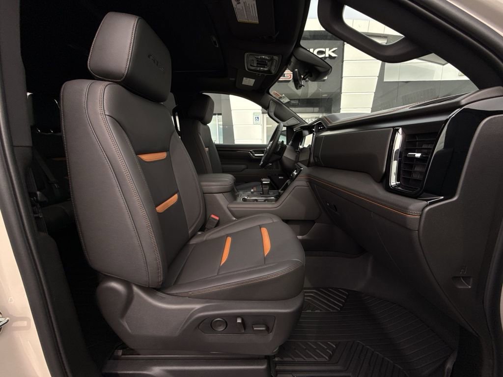 New 2026 GMC Sierra 1500 AT4 w/ Technology Package AWD/4WD image 27