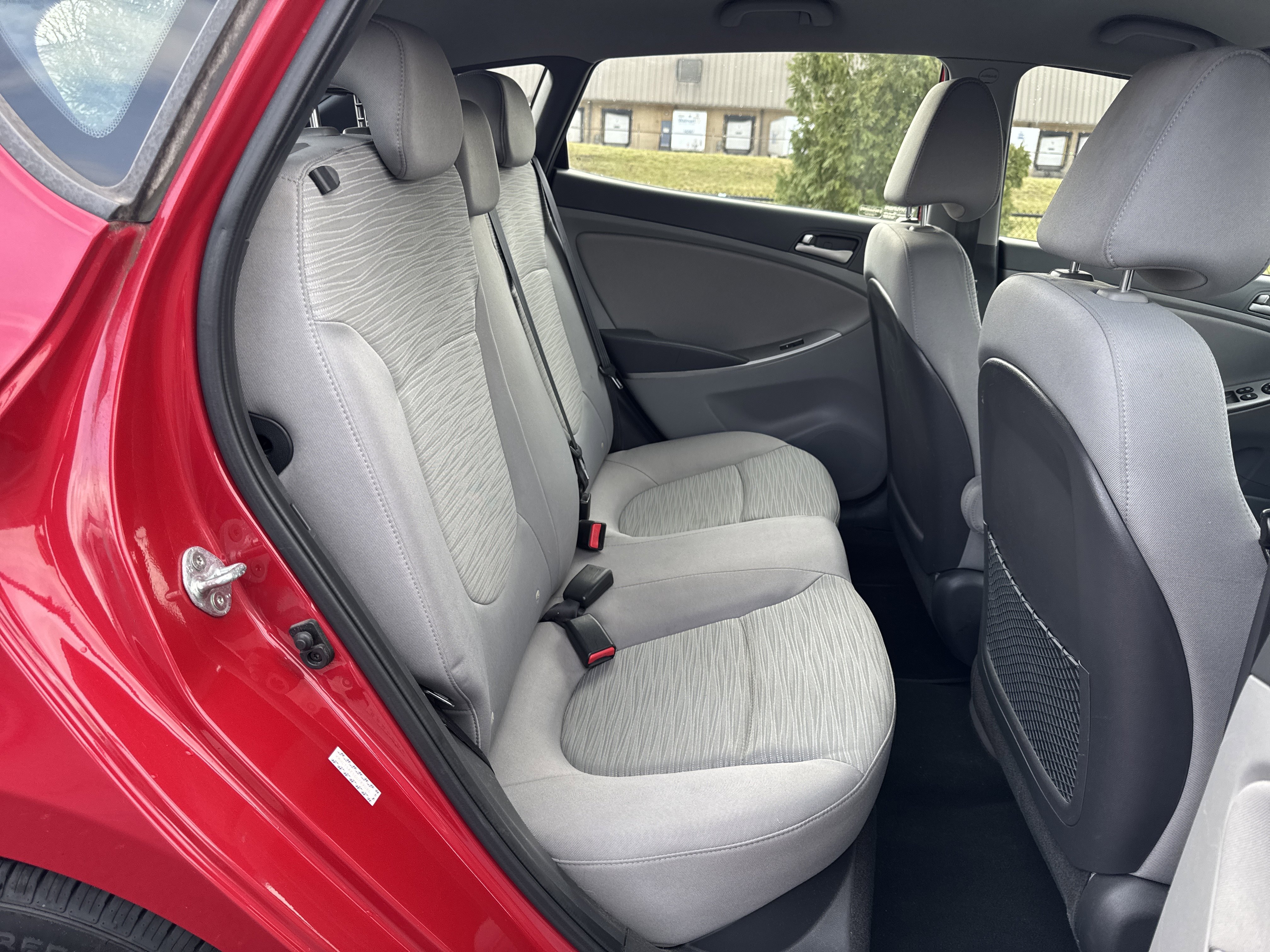 Used 2016 Hyundai Accent SE image 11