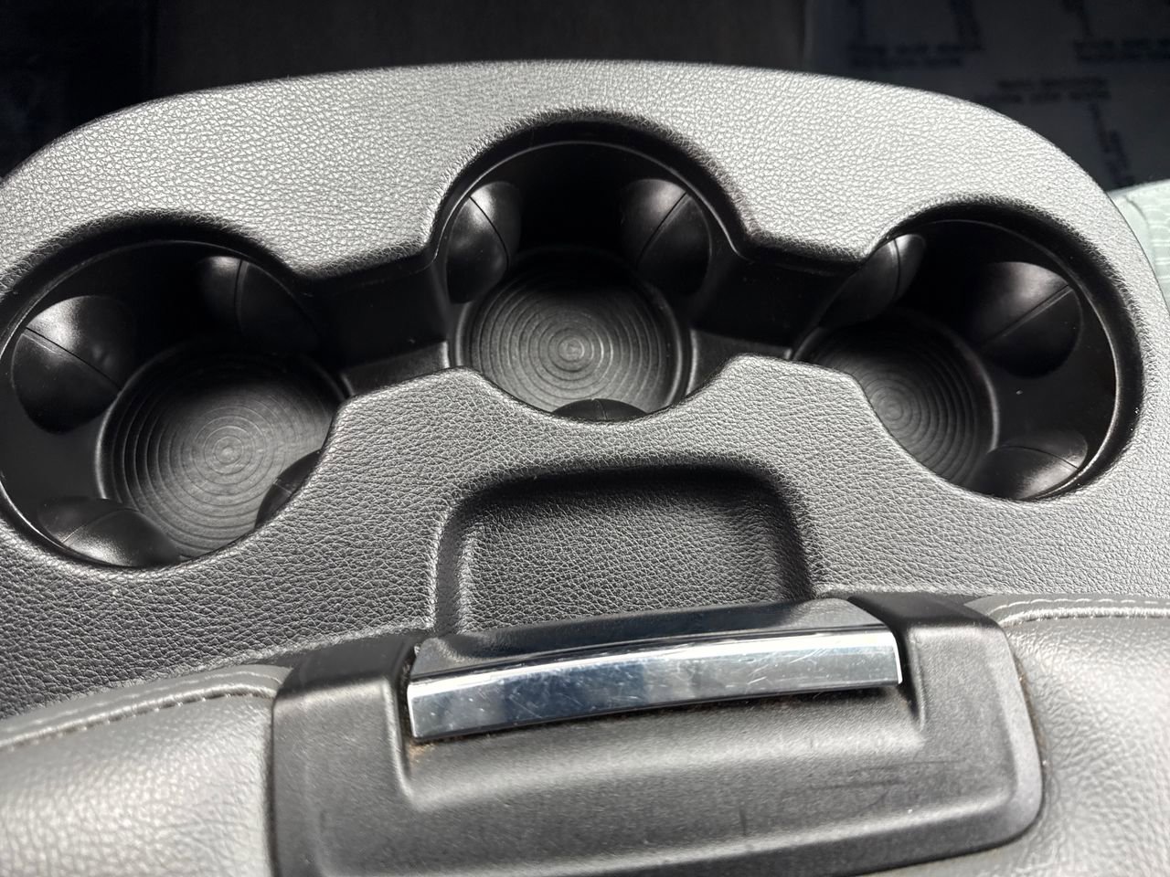 Used 2016 RAM 1500 Classic SLT image 23