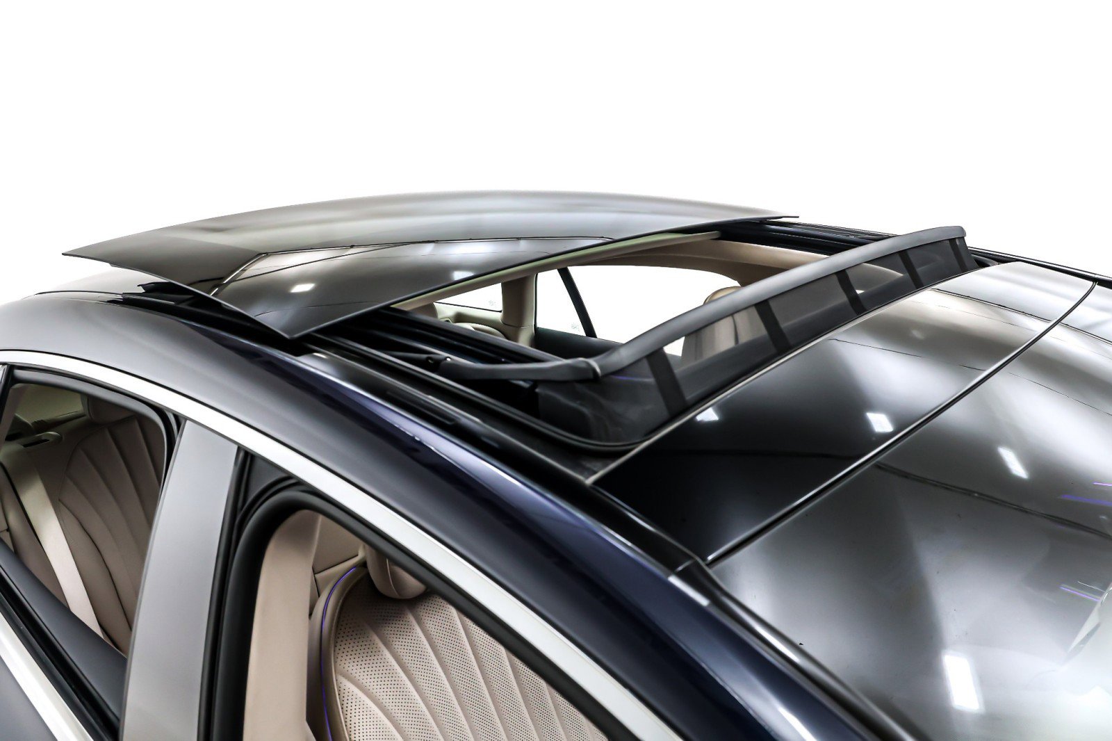 Used 2023 Mercedes-Benz EQS 580 4MATIC Sedan image 22