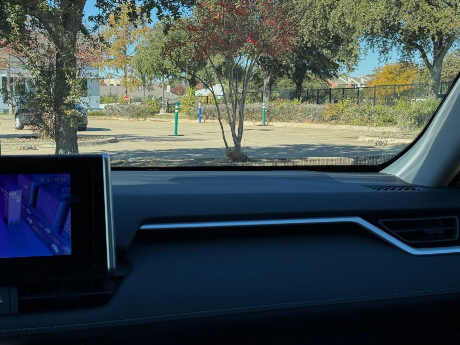 Used 2025 Toyota RAV4 LE image 35