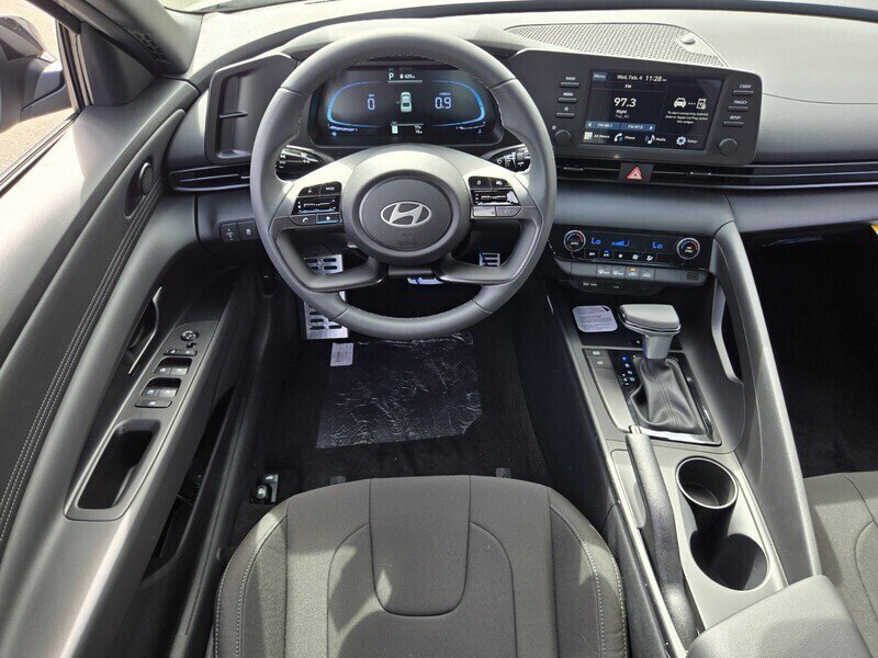 New 2026 Hyundai Elantra SEL Sport Premium FWD image 7