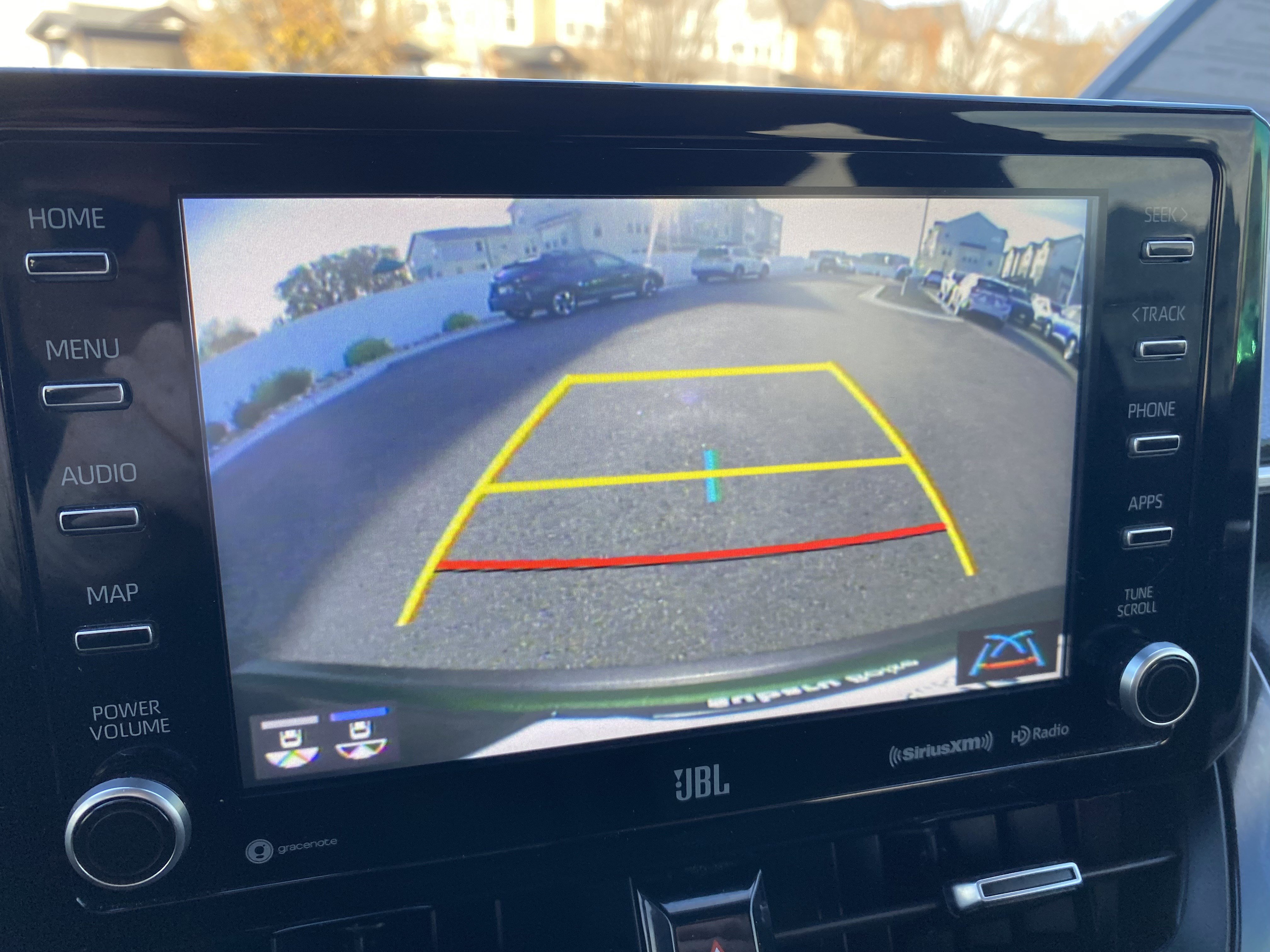 Used 2022 Toyota Corolla Cross XLE image 32