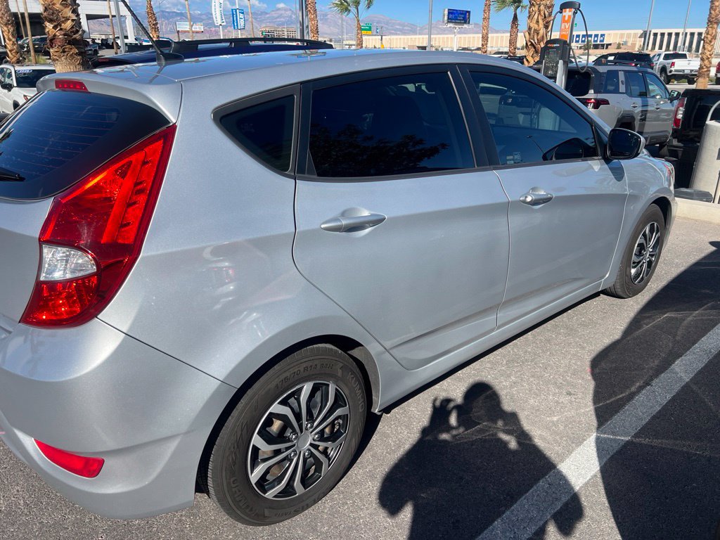 Used 2014 Hyundai Accent GS FWD image 6
