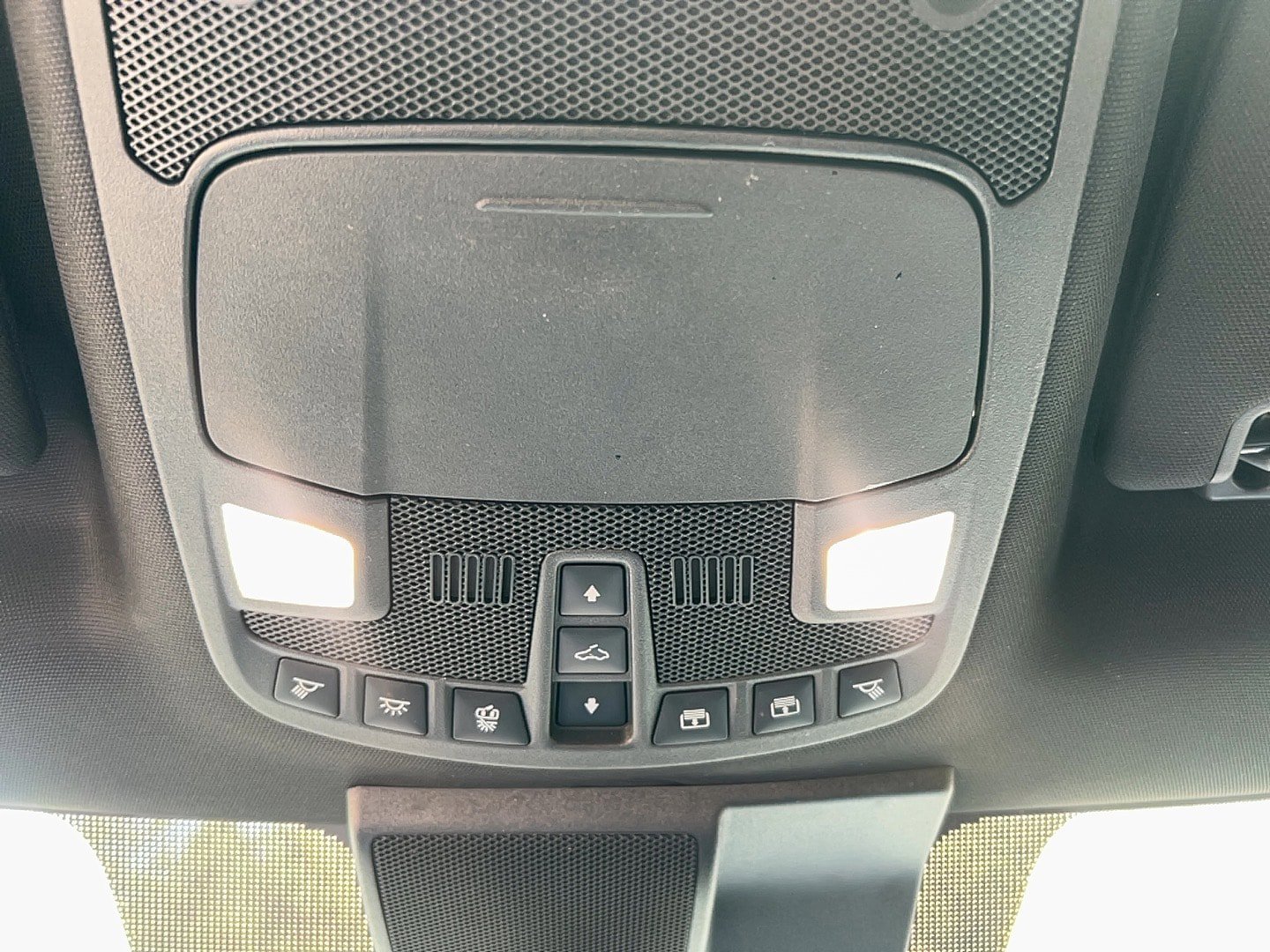 Used 2018 Ford F150 Platinum w/ Equipment Group 701A Luxury AWD/4WD image 24