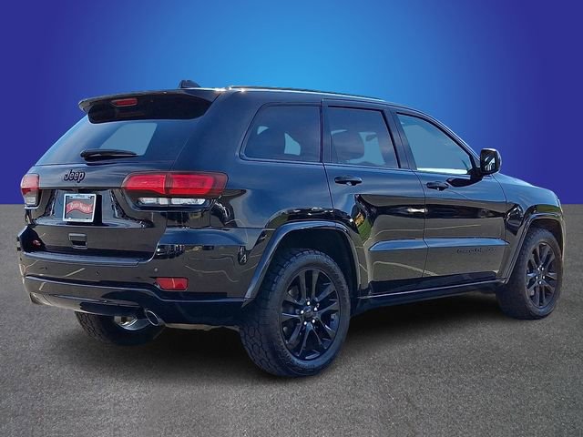 Used 2021 Jeep Grand Cherokee Laredo X image 4